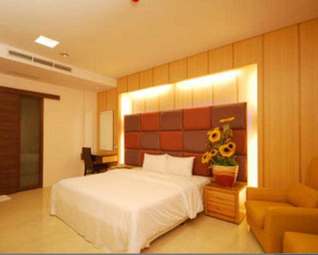 הואליין סיטי Charming Motel מראה חיצוני תמונה