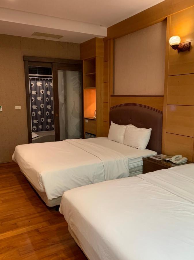 הואליין סיטי Charming Motel מראה חיצוני תמונה