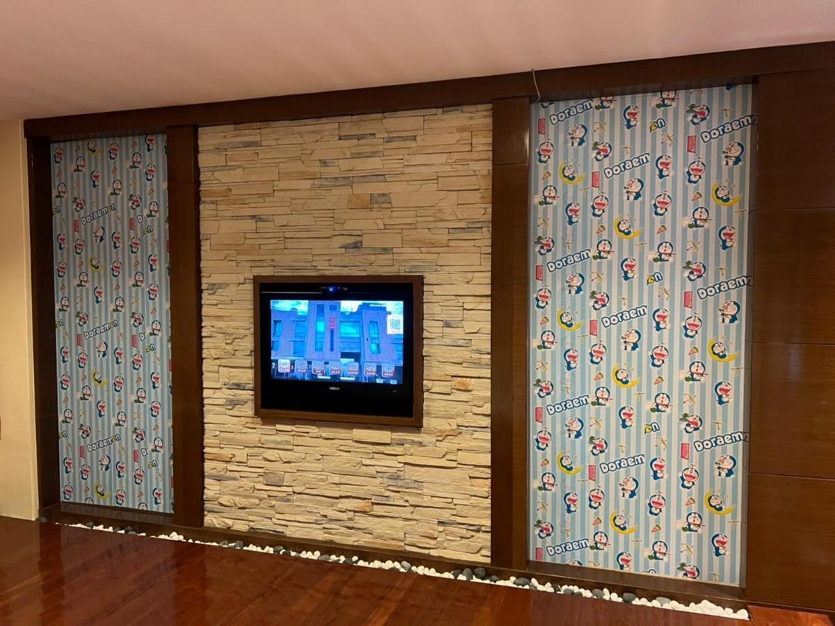 הואליין סיטי Charming Motel מראה חיצוני תמונה